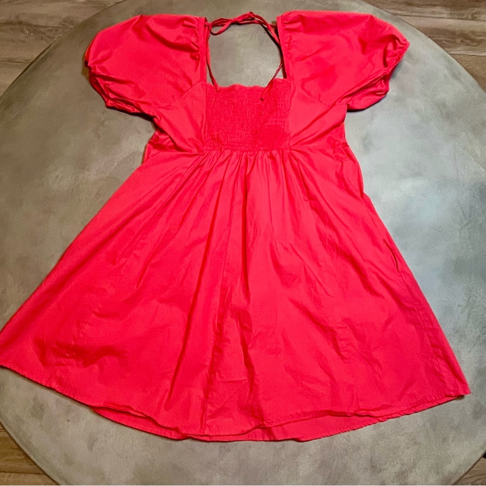 Draper James Vibrant Red Dress w/ Square Neckline, Flocked Bodice & Puff Sleeves - Picture 2 of 10